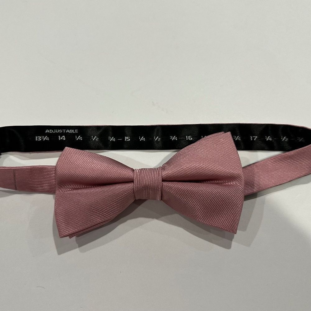 Boy's THE TIE BAR‎ Pink Bowtie.